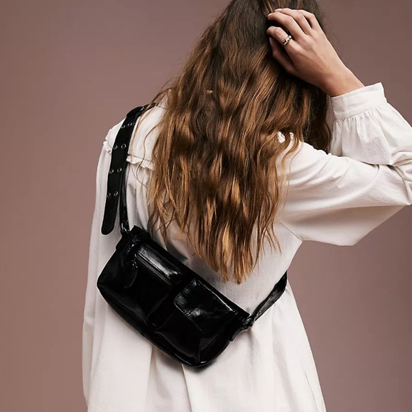 Free People Handbags - NEW FREE PEOPLE WADE BLACK PATENT GLOSSY LEATHER SLING BELT BAG CROSSBODY